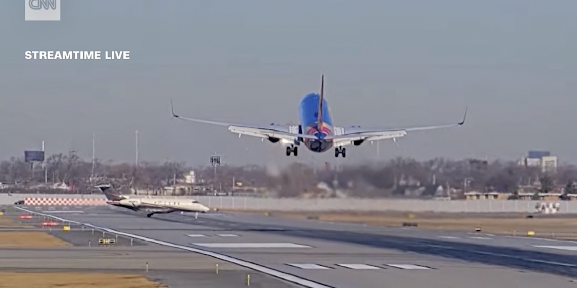 사우스웨스트 항공, 개인 전세기와 충돌할 뻔 ‘아찔’